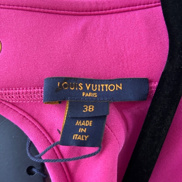 Louis Vuitton Fuchsia Crop Top - Picture 4 of 4